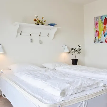 Amazing Home In Ulfborg With Sauna *
